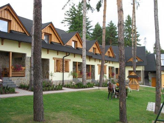 Penzion Slanicky Dvor Наместово Экстерьер фото
